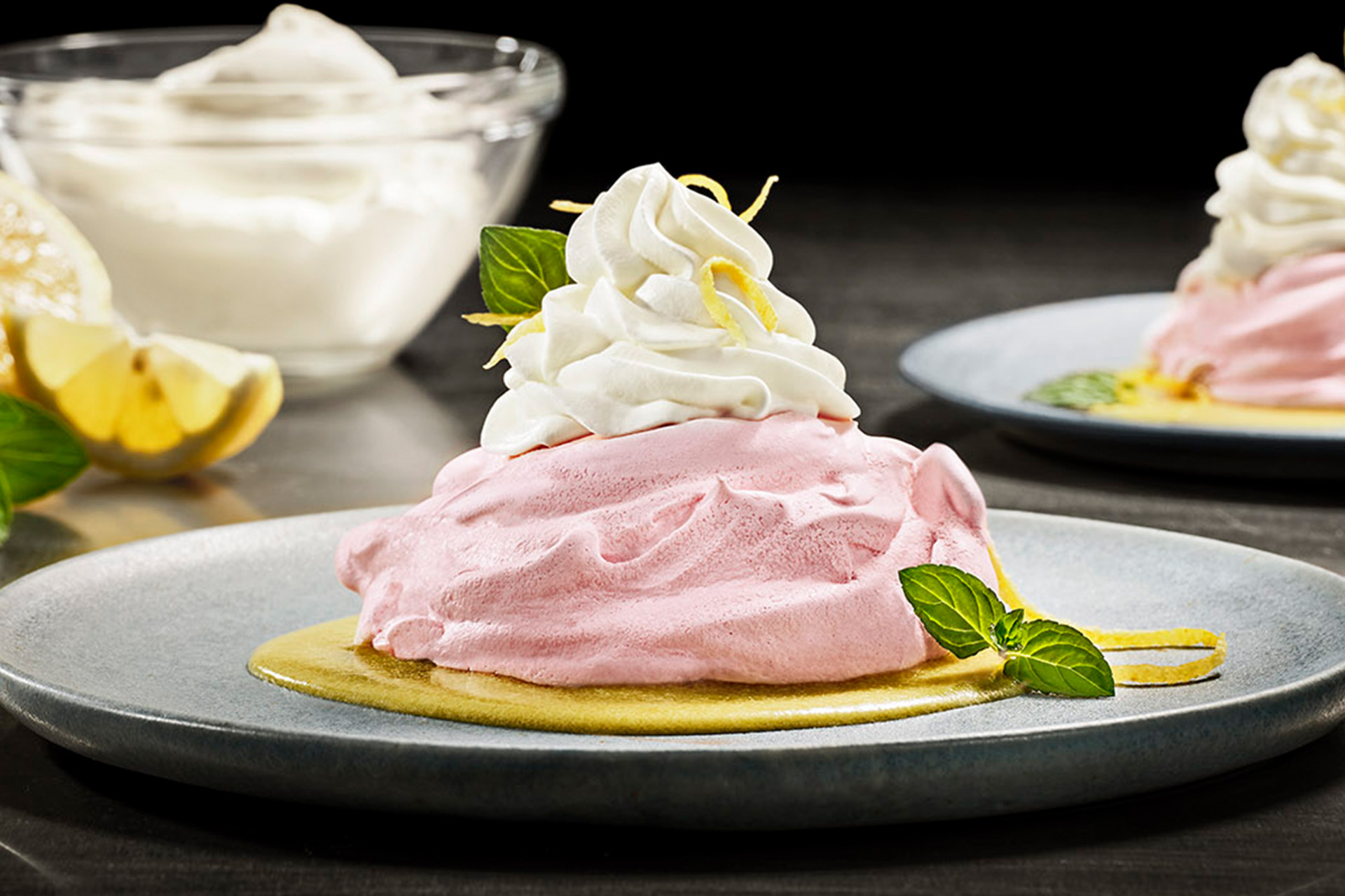Mini Pavlovas with Lemon Curd