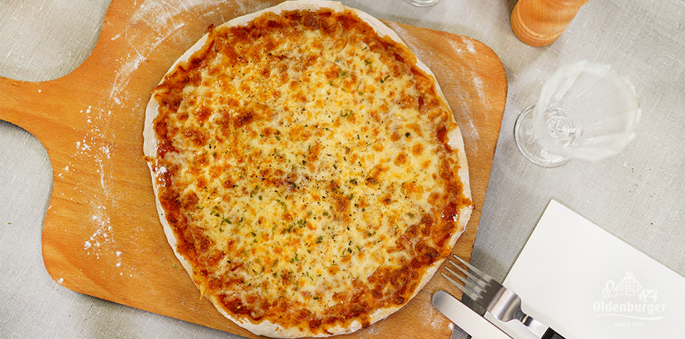 Mozzarella pizza